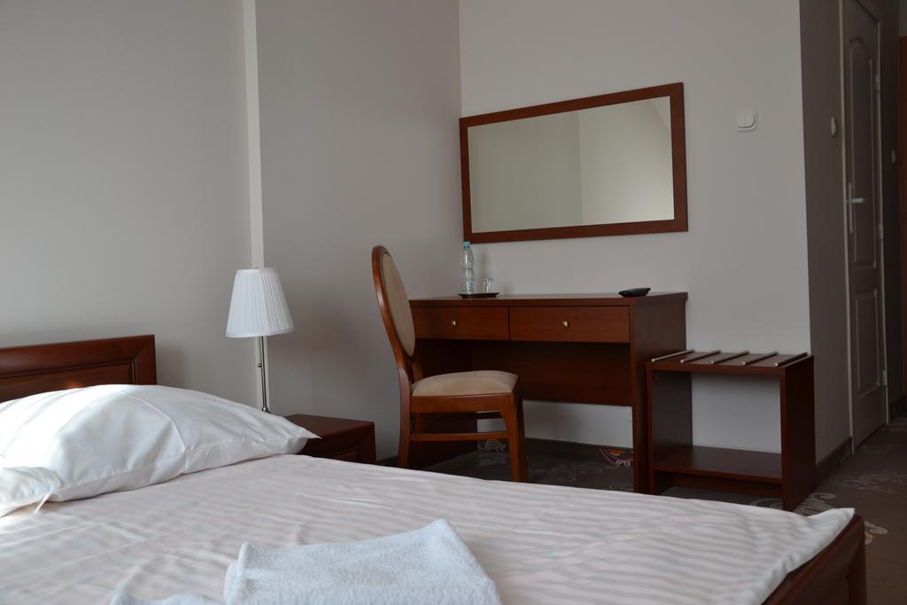 Góra Kalwaria Hotel&Restauracja Zlote Runo חדר תמונה