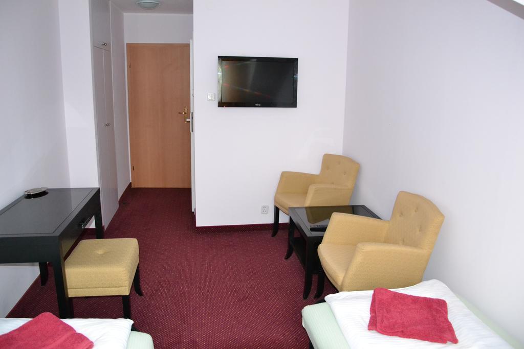 Góra Kalwaria Hotel&Restauracja Zlote Runo חדר תמונה