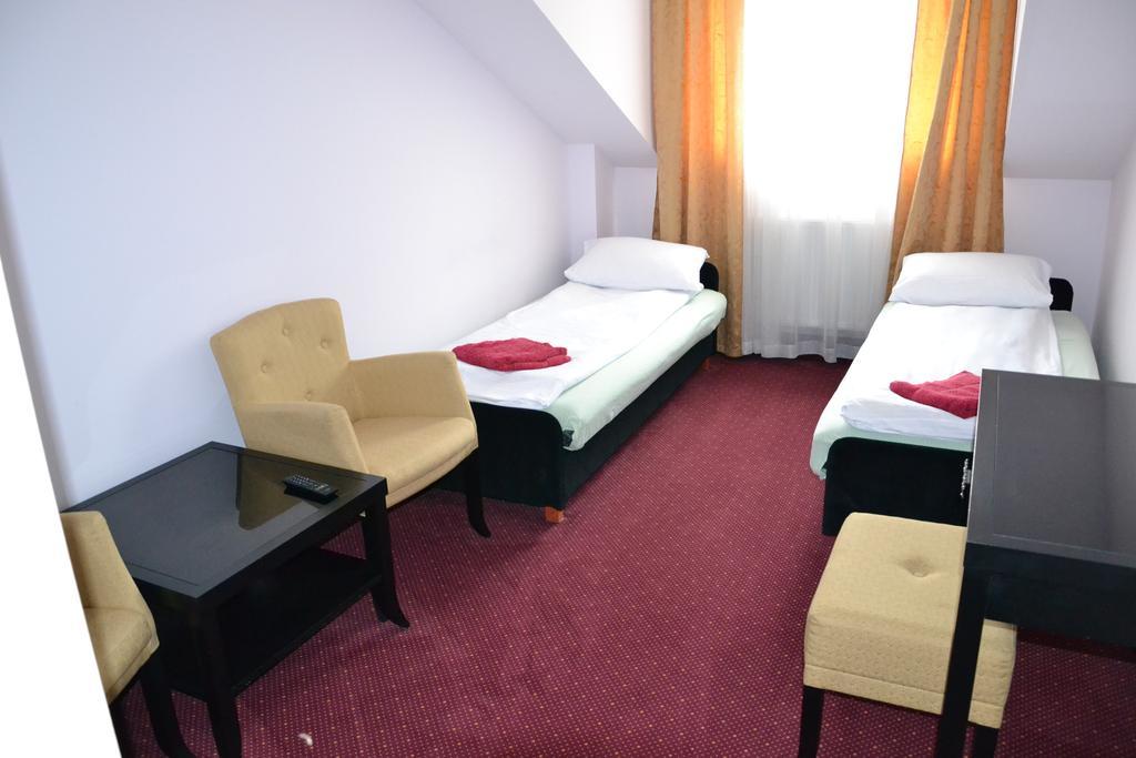 Góra Kalwaria Hotel&Restauracja Zlote Runo חדר תמונה